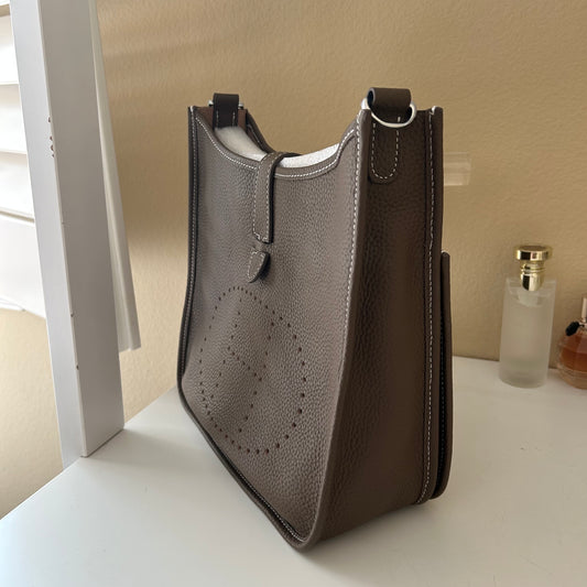 Perforated Leather Bag Large Etaupe