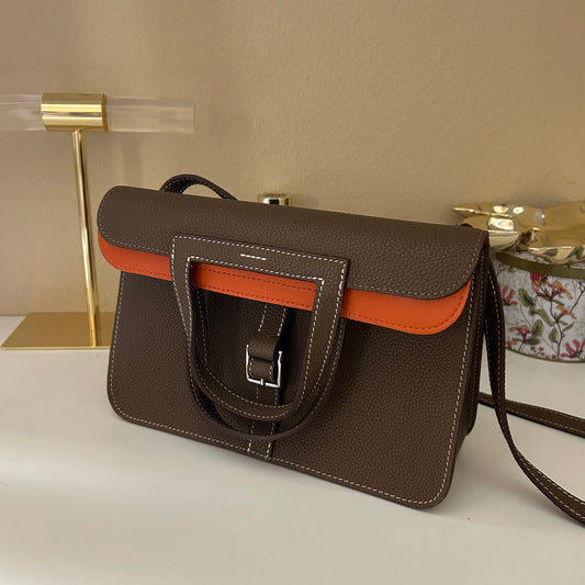 Front Buckle Leather Bag Etaupe & Orange