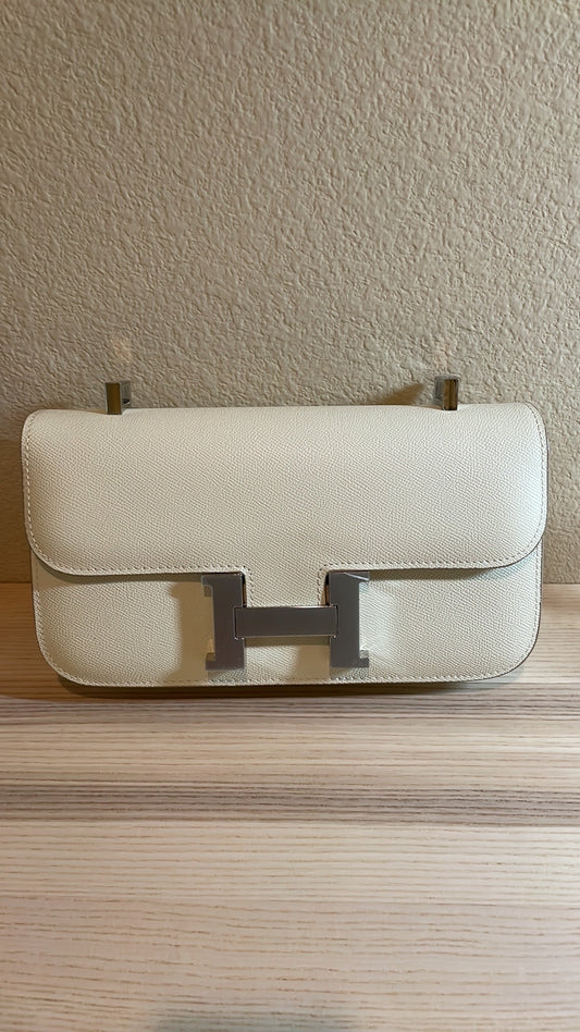 Elegant Embossed Leather Shoulder Bag