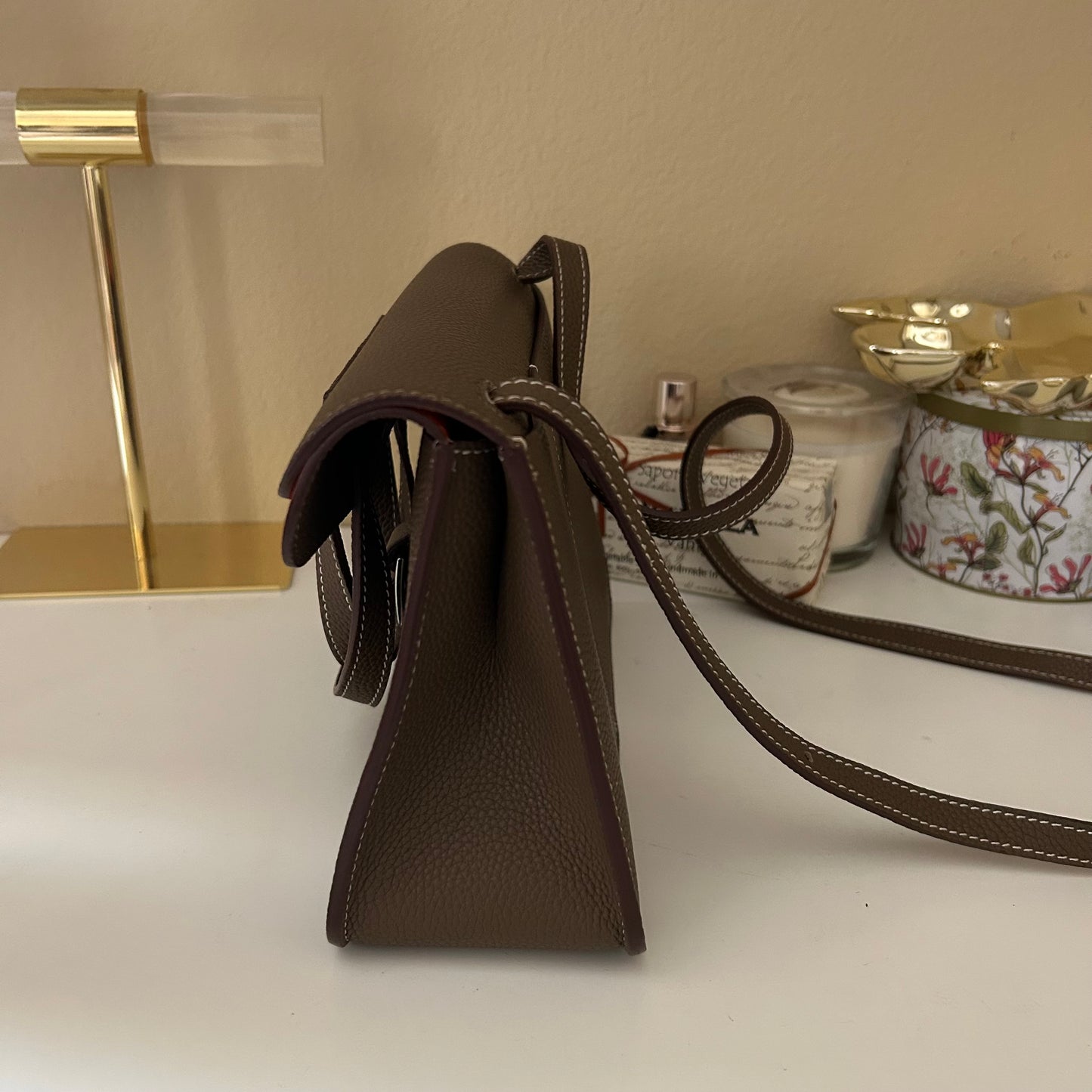 Front Buckle Leather Bag Etaupe & Orange